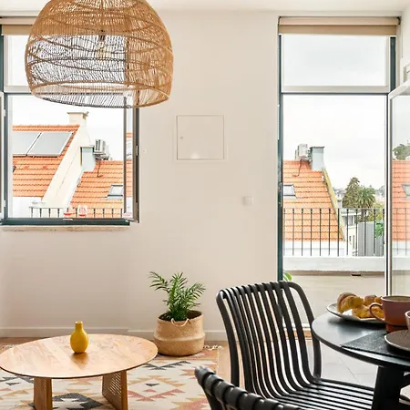 Bmyguest - River View Terrace Apartment Lisbon
